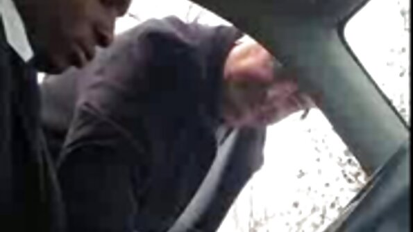 לא יודע באיזה צאט פורנו בשידור חי מהם להכניס אותו.