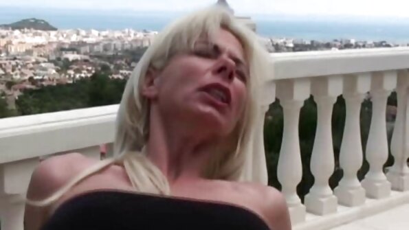 תאריך צאט מצלמות חינם מושלם! בעלי אוכל אותי וגומר בכוס שלי גולמי.