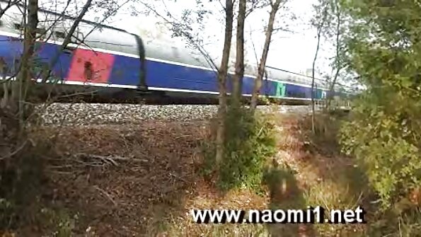 מלמעלה, אני אלת מין בטוחה בעצמי. צאט סקס חינם